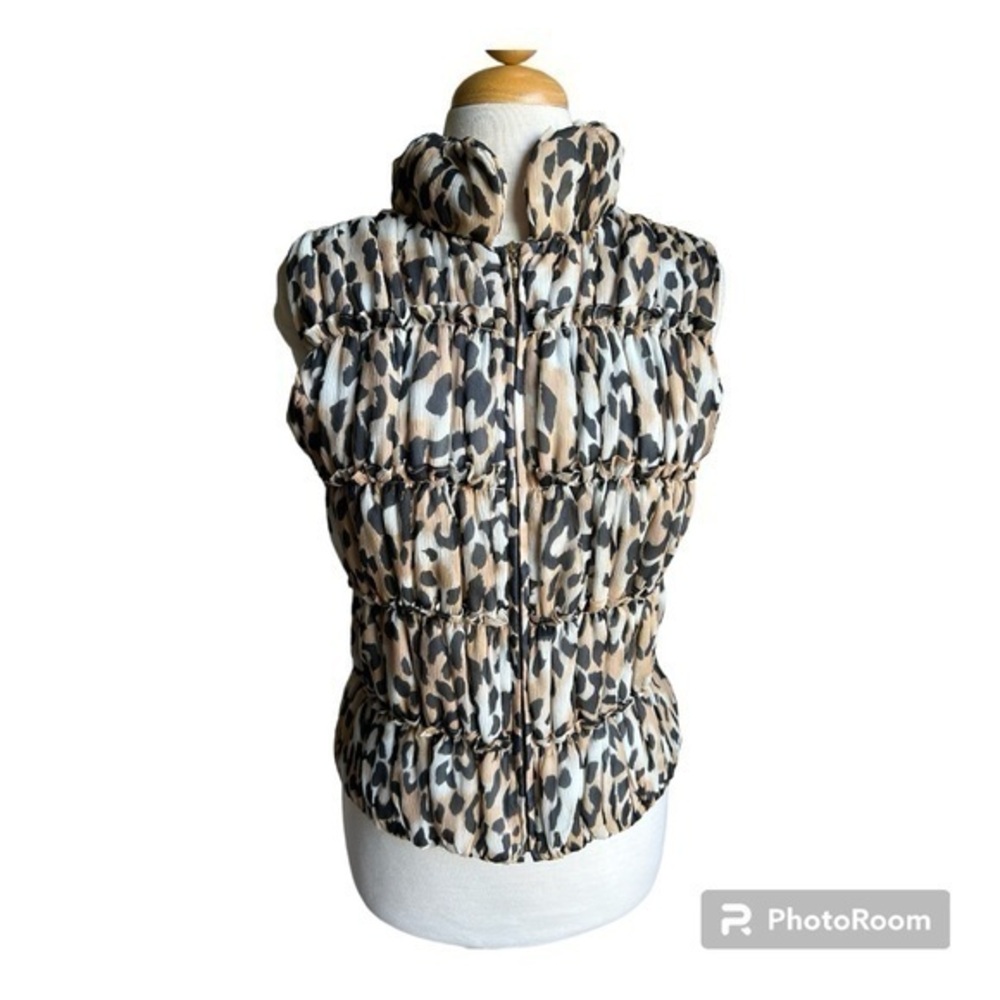 St John leopard print silk ruffle puffer vest small